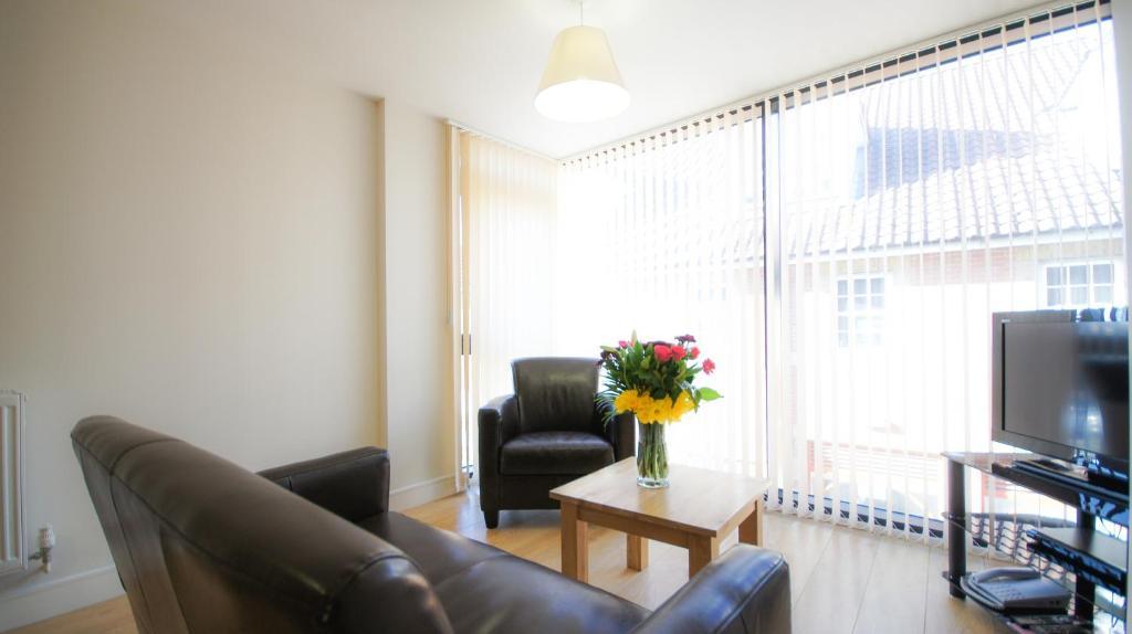Crompton House Apartments Edgware Bilik gambar