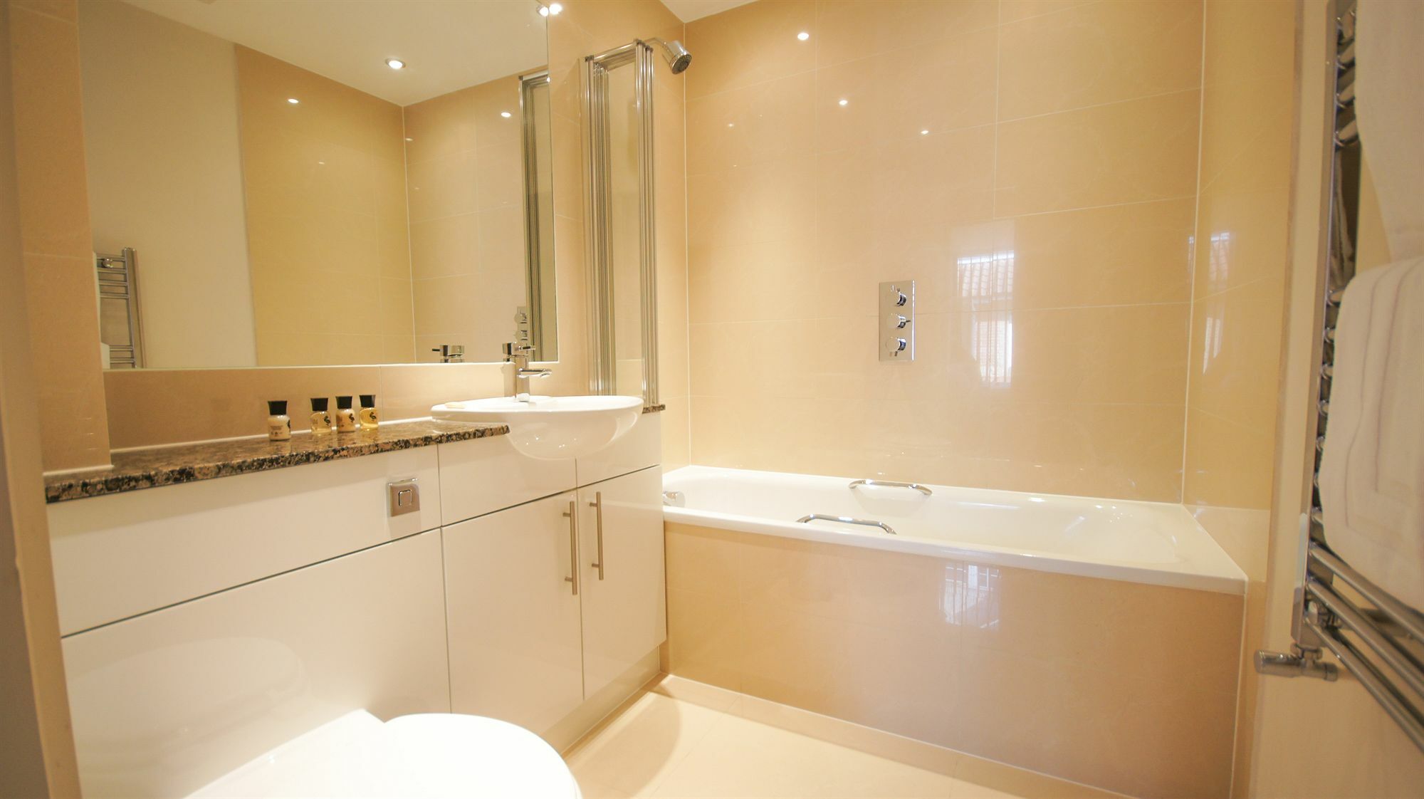 Crompton House Apartments Edgware Luaran gambar