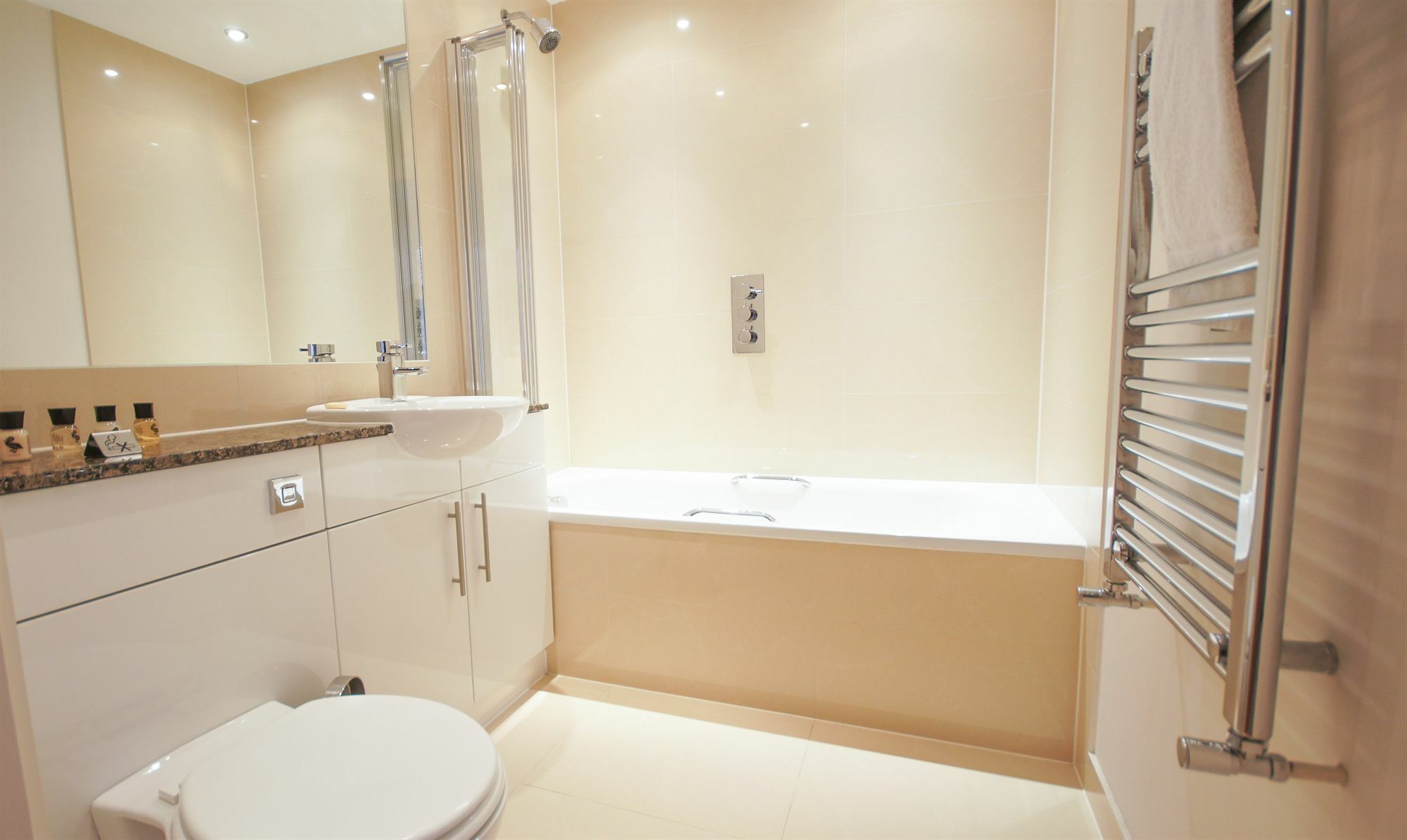 Crompton House Apartments Edgware Luaran gambar